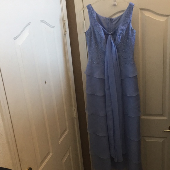 Juniors’ Mori Lee Embellished Gown (7/8) - Picture 1 of 16